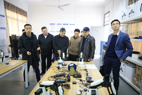 说明: A13V0345考察5.JPG